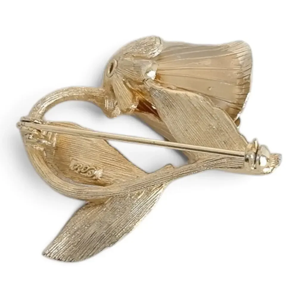 Vintage Signed Coro Gold Tone 3D Flower Bloom Brooch Dimensional Design